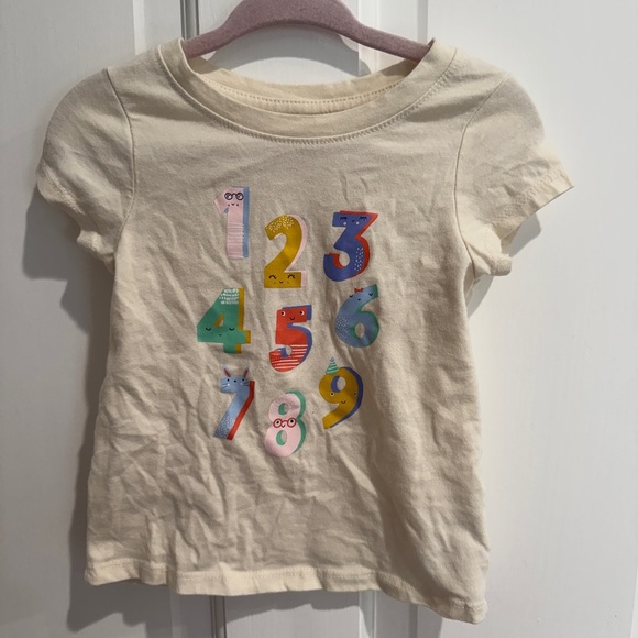 Cat & Jack 18M Girls Cream Short Sleeve Tee with Colorful Number Design - Picture 1 of 4